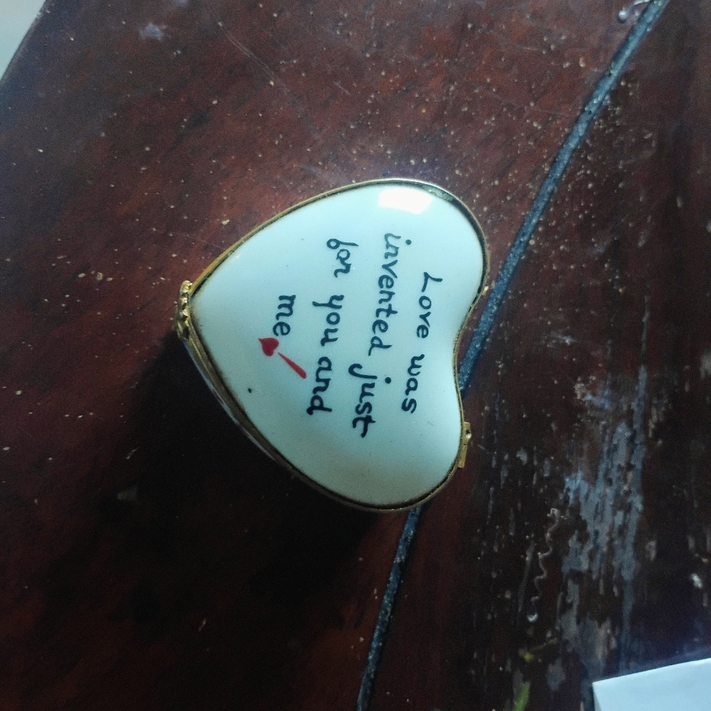 Heart-Shaped Trinket Box with Romantic Message